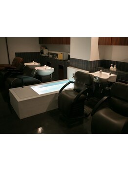 毎月のメンテナンスはお得なクーポンがおすすめ♪お手頃価格でいつでも綺麗な髪をキープできます☆