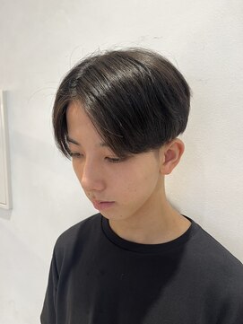サロン ド ソーホー 蕨(Salon de SOHO) 毛流れカット♪【高島 旭】