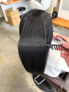 スリール(surire) 乾かすだけで艶髪に◎/髪質改善ストレート/縮毛矯正