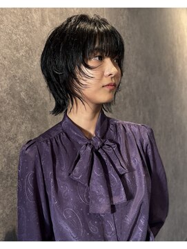 シック(chic.) ショートボブ/ショートウルフ/顔周りレイヤーカット／小顔