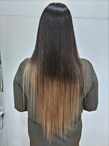 アットヘアー 上里イオン店 ストレート