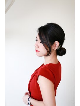 ホワイトルーム(White Room) エレガントなギブソンタックパーティスタイル♪