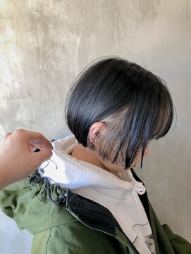 サクラ オモテサンドウ(SAKURA) ミニボブ×インナーカラー ケアブリーチ/トリートメント