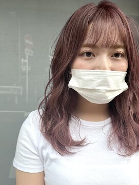 ハグ 横浜(HUG) 柔らかピンクベージュ