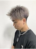 ハイトーン×短髪×アップバング