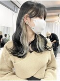 インナーカラーミルクティーベージュシルバーイヤリングカラー