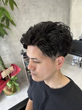 トゥルークリエイション 大宮(True Creation) メンズカット/パーマ/ヘッドスパ/ブリーチ/眉毛/韓国/大宮/Men's