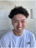 ツイストスパイキーショート