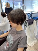 大人可愛い20代30代40代黒髪前下がりショートボブ丸みショート◎