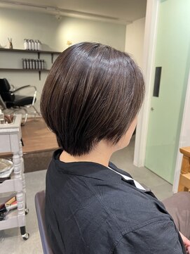 アンクル(ancre) 艶髪ショート×ショートボブ×アッシュブラウン【広島】【横川】