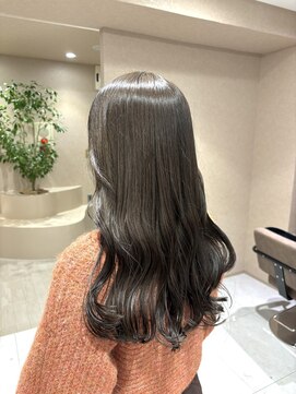 ジーニー 横浜(giinii) ブリーチ無しで作るグレージュ