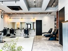 ミスターマウントロックバーバーショップ(MR.MT.ROCK BARBER SHOP)