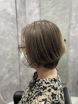 バディ(BUDDY) 骨格補正似合わせショート×髪質改善カラー