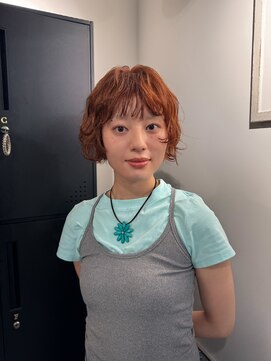 アフィナー 新宿(Afinar) 1回ブリーチ/オレンジボブ