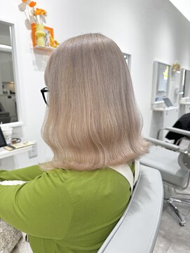 ハイネ(hyne) ミルクティーブロンド