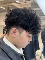 フィフスパーク(fifth PARK) 渋谷スペインカールラルフカール刈り上げ高めツーブロックメンズ