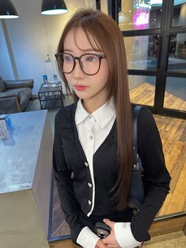 ロロネー 梅田(Lolonois) 艶髪ストレート