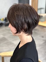 リファインド(REFINED)&nbsp;立体感大人ショートボブ×大人ブラウン（イノアカラー）