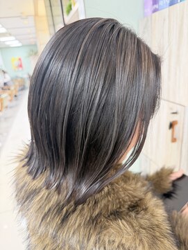 アースオーセンティック 徳島北島店(EARTH Authentic) ハイライトカラーグレージュボブスタイル