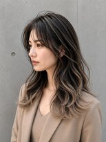 エストアール フクオカ 福岡博多店(est-r. Fukuoka)&nbsp;バレイヤージュ/ミルクティー/博多美容室