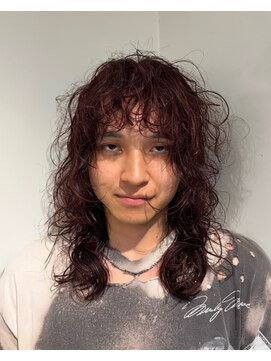 ビハインドザカーテン(BEHIND THE CURTAIN) 【外国人風メンズスタイル】癖毛風パーマ×メンズ