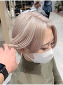 ダブルカラーショートカットハイトーン大人ショートボブ前髪あり
