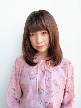 ルティア(Lutia) 厚めバング 大人かわいい 小顔ヘア★★