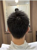 ツーブロックアップバングベリーショート