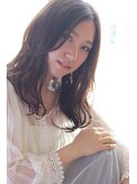 ★セミロングで柔らか質感