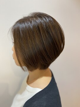 ケシキ ヘアメイク(kesiki HAIR MAKE) 艶髪。大人ショートスタイル