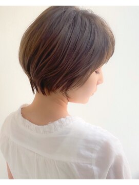 エアヒール(AIR HEAL) 【マッシュショート】丸みスタイル