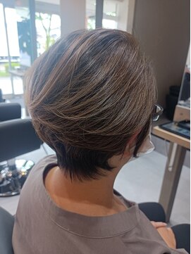 アワ(awa) ショートボブ