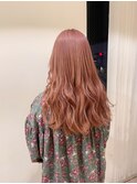 ピンクベージュ