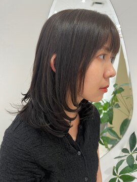 ジーナ セントラル銀座(Zina) 顔周りレイヤー＊6トーンアッシュ【ZinaCENTRAL】