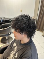 アイズ 海老名(AIZU) ツイストスパイラルパーマ ウルフパーマメンズ 波巻きパーマ