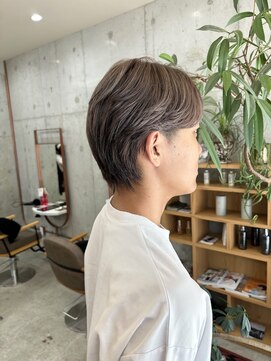 ノイ(noii) 明るめベージュ