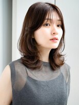エインアンリー 表参道(AIN.ANLY.)&nbsp;◯波ウェーブパーマこなれミディアムパーマ薄めバング長めバング