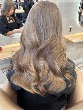 ロンドアリシア 金山(Lond Alexia) ダブルカラー/レイヤー/髪質改善/ボブ/韓国/金山467