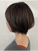 《me’lou》小顔ショート×ナチュラル20代30代40代50代