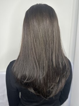 エニー 栄(Any) ワンカールでも可愛いレイヤーカット × オリーブベージュ