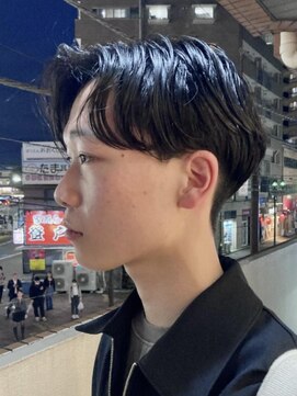 ボコカ(bococa) 【Vicky指名】ナチュラルセンターパートメンズカルマパーマ