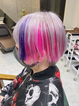 デイズ(days) グレーシルバーマッシュウルフショート/ブリーチデザイン原宿