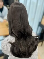 アリュウル 表参道 青山(Allure)&nbsp;透明感ダークグレー×レイヤーカット○伊藤