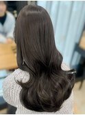 透明感ダークグレー×レイヤーカット○伊藤
