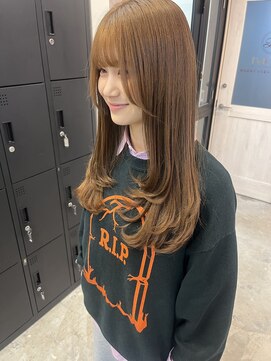 エルフレームバイワンラヴェスト(L'FLAME by one Lovest) レイヤーカット