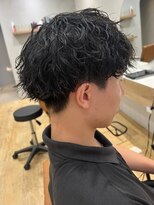 オリバイオハナ(Oli by ohana)&nbsp;メンズパーマニュアンスパーマ波巻 パーマシャドウパーマメンズ
