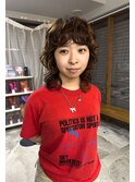 外国人風くせ毛ウェーブミディ