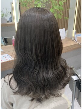 ケンジ 湘南台(KENJE) 暗めグレージュカラー