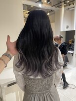 アライブ ハラジュク(ALIVE harajuku)&nbsp;ホワイトシルバーグラデーションryota