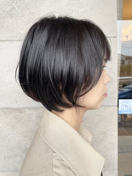 アレクサンドルオブカラーズカナザワ(ALEXANDRE OF COLORS KANAZAWA) 【alx金沢高木】暗髪ショートボブ